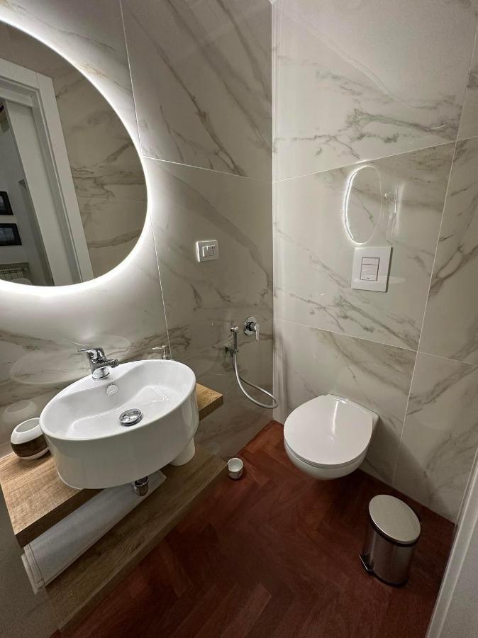 La Stanza Di Eleonora Bed and Breakfast Napoli Eksteriør billede