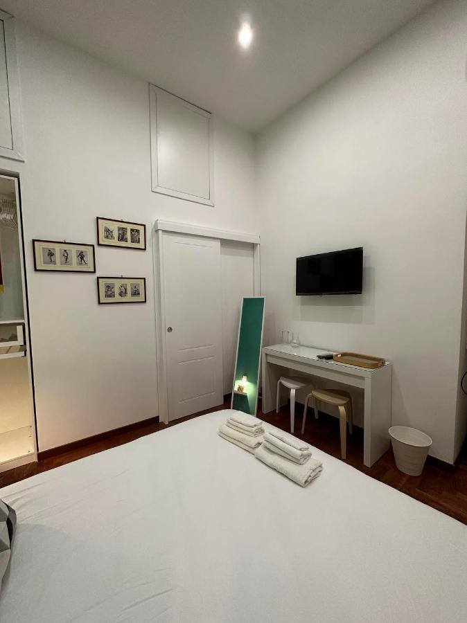 La Stanza Di Eleonora Bed and Breakfast Napoli Eksteriør billede